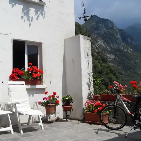 住宿加早餐酒店 罗卡迪巴乐多住宿加早餐旅馆 Pasturo