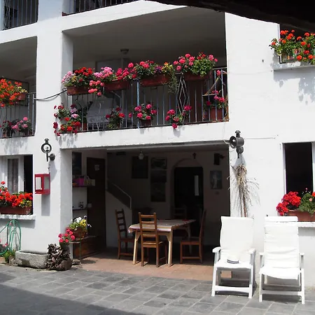 住宿加早餐酒店 罗卡迪巴乐多住宿加早餐旅馆 3*