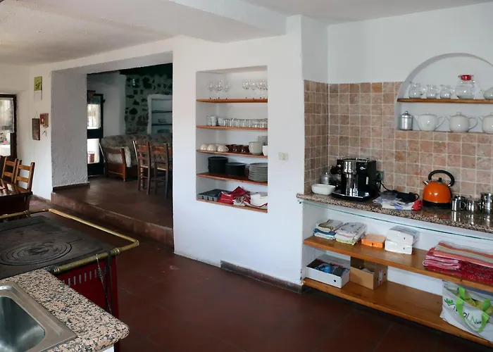 Rocca Di Bajedo فندق مبيت وإفطار 3*