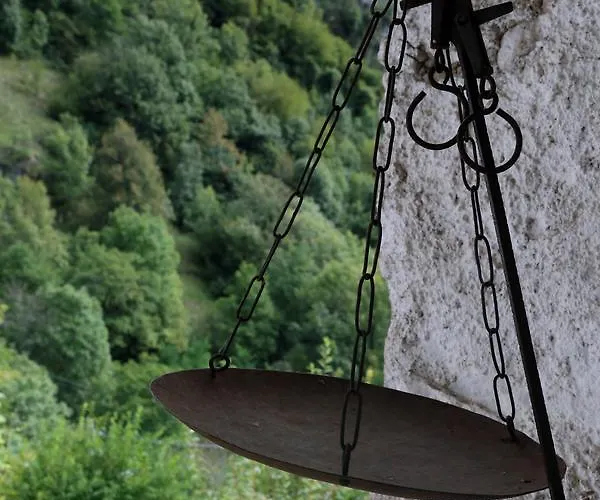 فندق مبيت وإفطار Rocca Di Bajedo 3*
